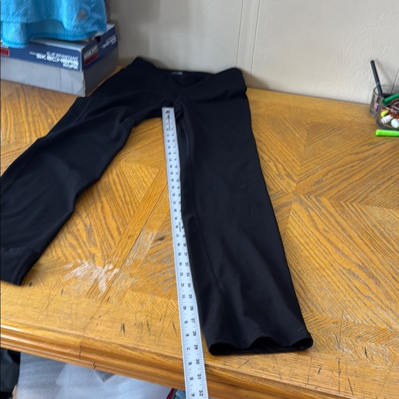 Old Navy Black Leggings - Picture 4 of 5